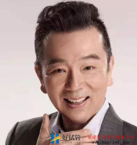 64岁张晨光曾连续四年,送谢美惠99朵玫瑰,为生子做试管婴儿(图1) 64岁张晨光曾连续四年,送谢美惠99朵玫瑰,为生子做试管婴儿(图1)