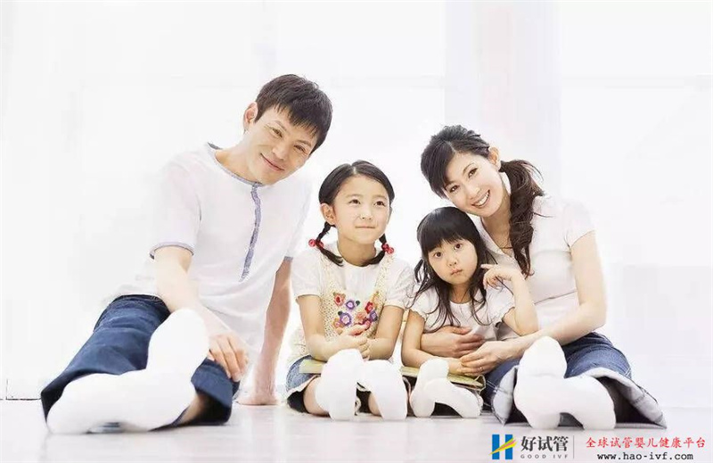 同样是生二胎,35岁前生和35岁后生,孕期和产后状态都有很大区别(图1) 同样是生二胎,35岁前生和35岁后生,孕期和产后状态都有很大区别(图1)