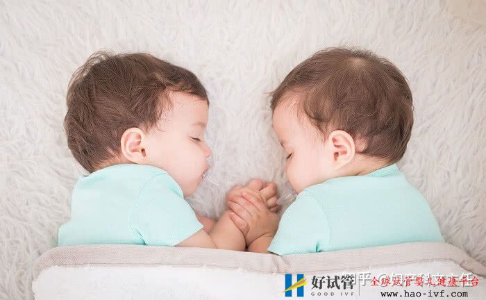 试管婴儿多少钱一次为什么医生不建议做双胞胎(图1) 试管婴儿多少钱一次为什么医生不建议做双胞胎(图1)