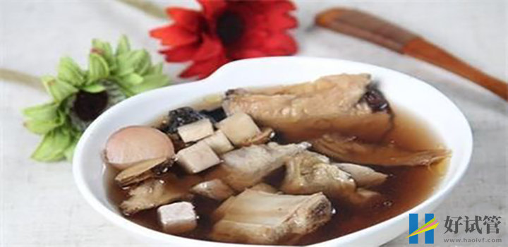 还在乖乖地吃八珍汤?看一下这三种做法(图2) 排骨八珍汤能促消化