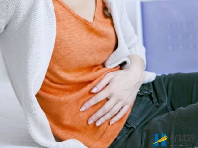 子宫内膜炎的典型临床表现详解,找对病因对症用药效果好(图2) 子宫内膜炎会出现腹部不适