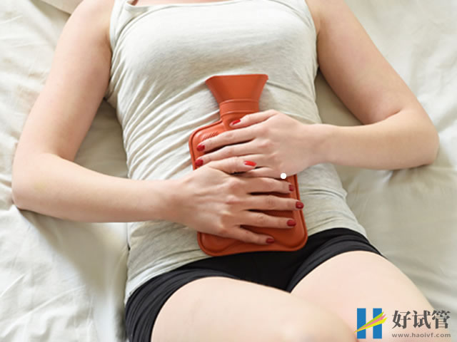 子宫内膜异位症有4种类型,找对病因对症治疗也能怀孕(图1) 子宫内膜异位症会痛经