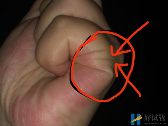 孕妇右手握拳看男女有玄机,后代线已暗示准二胎性别(图2) 从拳头手相看生男生女