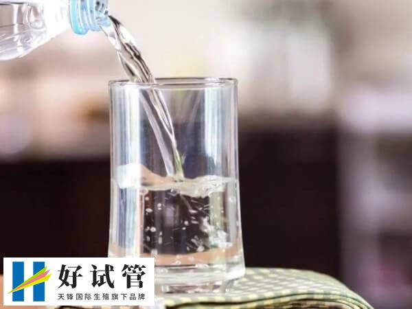 促排卵的时候感冒了怎么办(图3) 促排期间可以多喝水